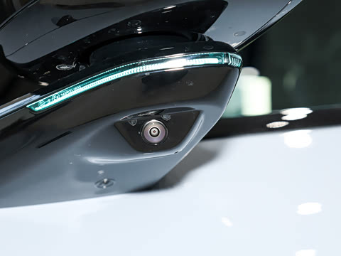 2026�� ���� 702 Max �콢��