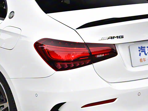 2026�� AMG A 35 L 4MATIC