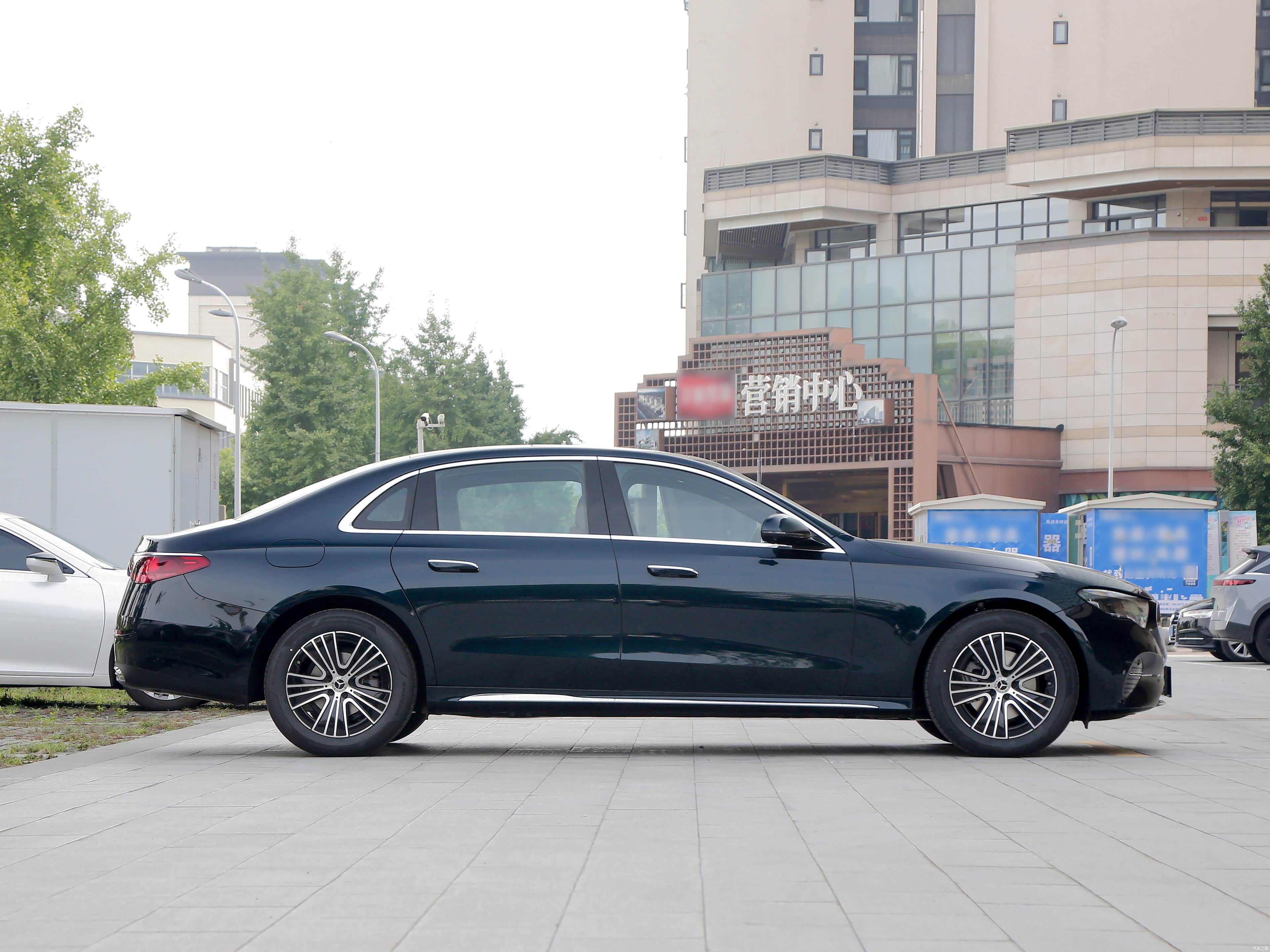 Mercedes-Benz E, миниатюра 8