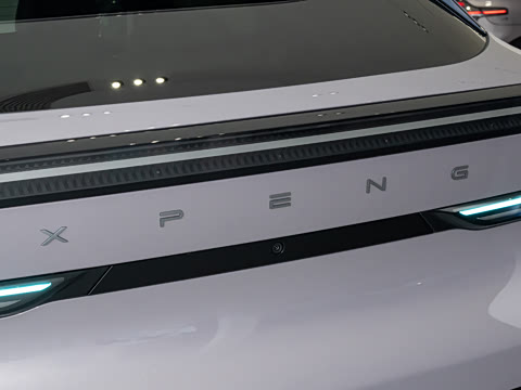 2026�� ���� 702 Max �콢��