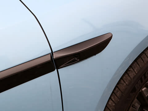 2025�� EV 701KM�����״�������