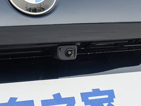 2026�� �Ŀ� 525Li M�˶���װ