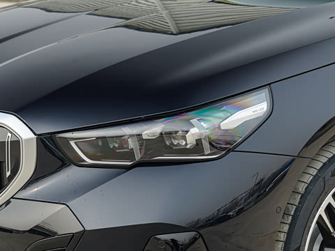 2026�� �Ŀ� 525Li M�˶���װ