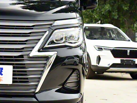 2022�� �ܶ��� M5L 1.6L ������ 9��