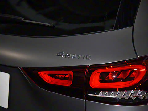 2020�� GLA 200 4MATIC