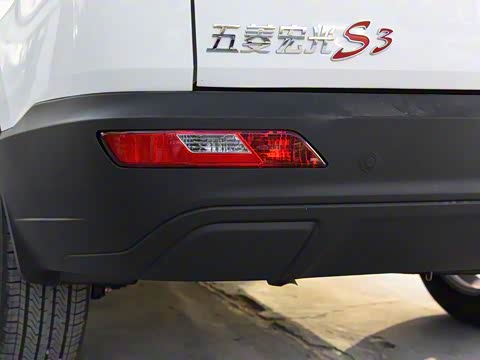 2018�� 1.5L �ֶ������� ��V