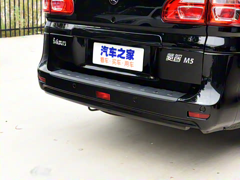 2022�� �ܶ��� M5L 1.6L ������ 9��