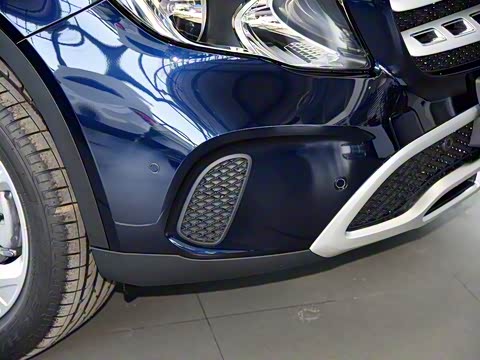 2017�� GLA 200 ������