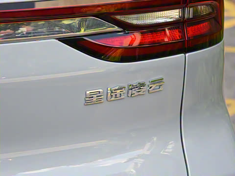 2021�� 400T �������