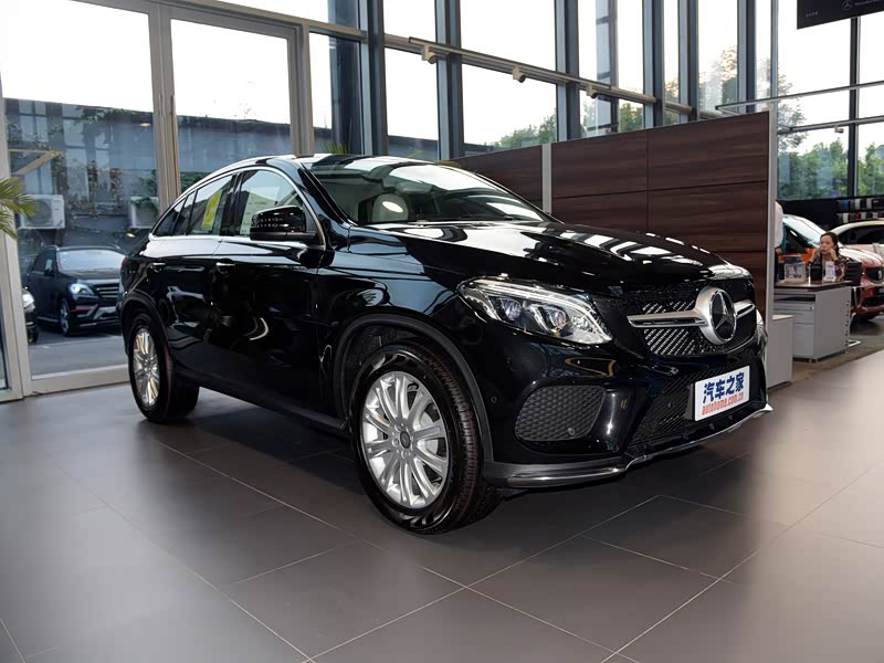 奔驰(进口) 奔驰gle 2015款 gle 320 4matic 轿跑suv