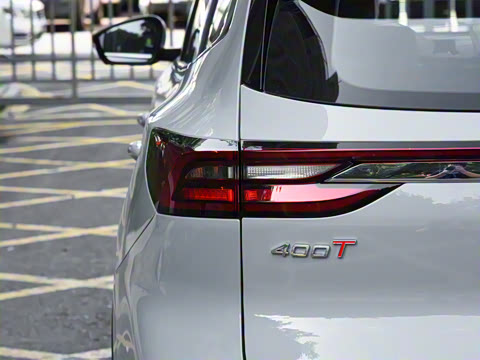 2021�� 400T �������