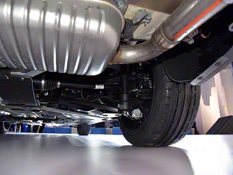 2016�� xDrive25Li ������