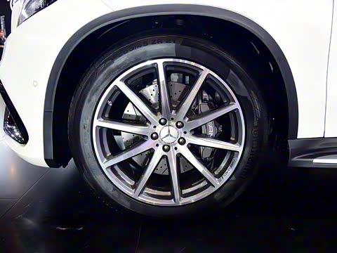 2015�� AMG GLE 63 4MATIC ����SUV