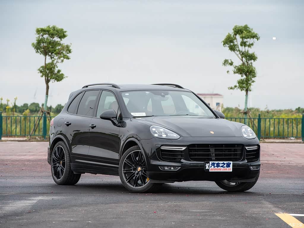 保时捷 卡宴 2015款 cayenne turbo s 4.