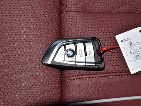 2021�� �Ŀ� 530Li ������ M�˶���װ