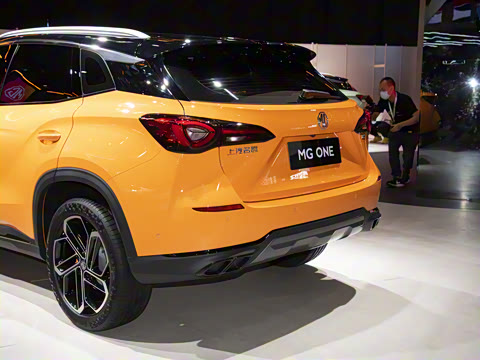 2022�� ��-�����˶�ϵ�� 1.5T ���װ�