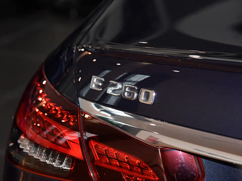 2021�� �Ŀ� E 260 ʱ�����˶���