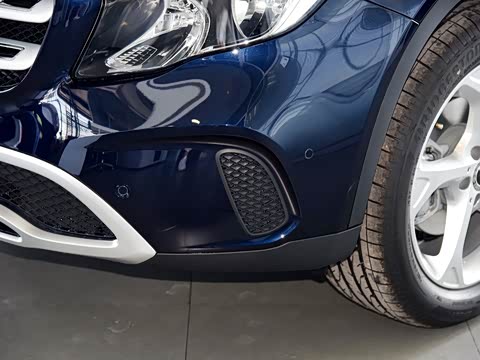 2017�� GLA 200 ������