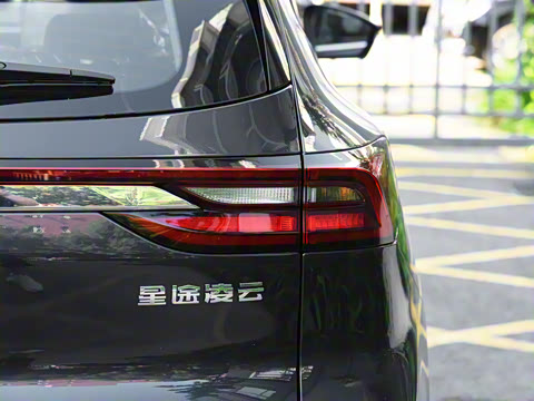 2021�� 400T �������