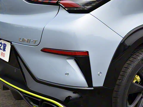 2021�� 1.5T �˶��� �콢��