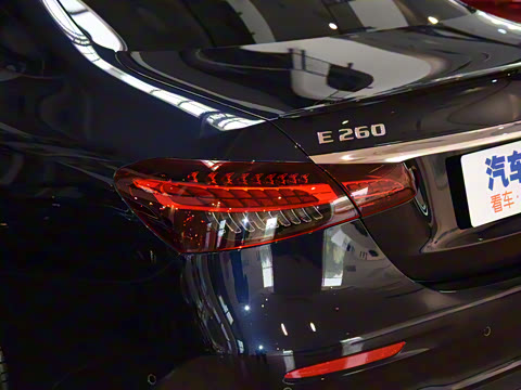 2021�� �Ŀ� E 260 ʱ�����˶���