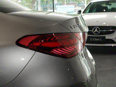 2022�� C 260 L �˶���