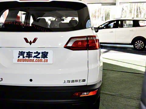 2018�� 1.5L �ֶ���׼�� ��V