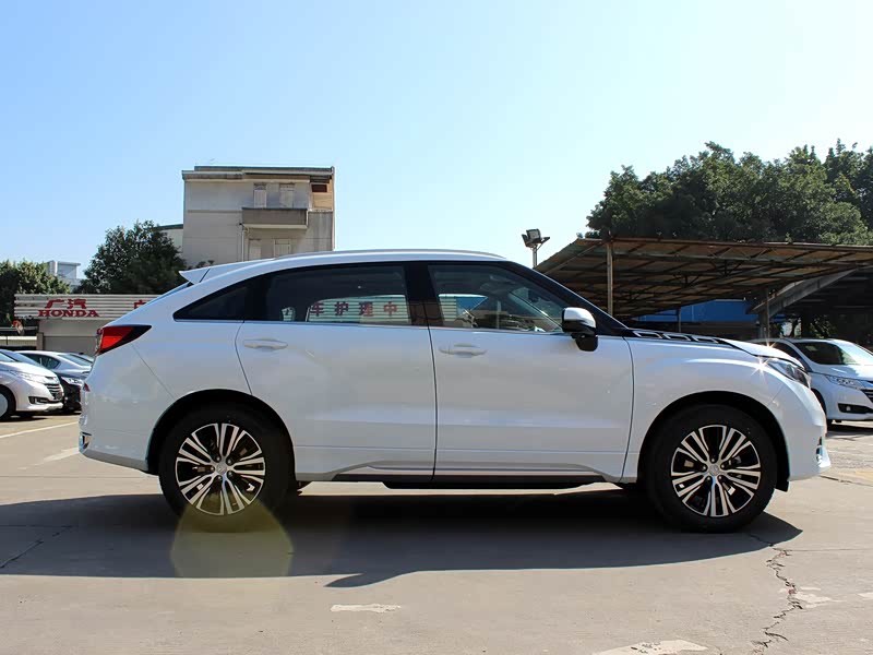 广汽本田 冠道 2017款 370turbo 四驱尊贵版