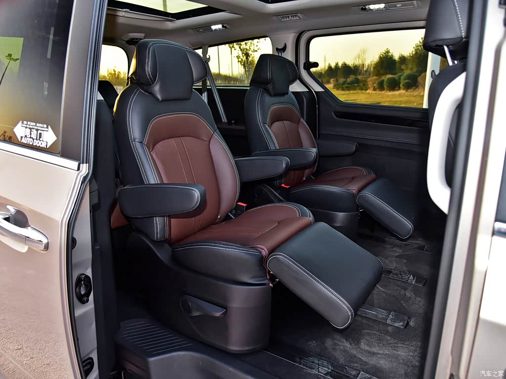 2018款 plus 1.9t 自动豪华行政版 柴油