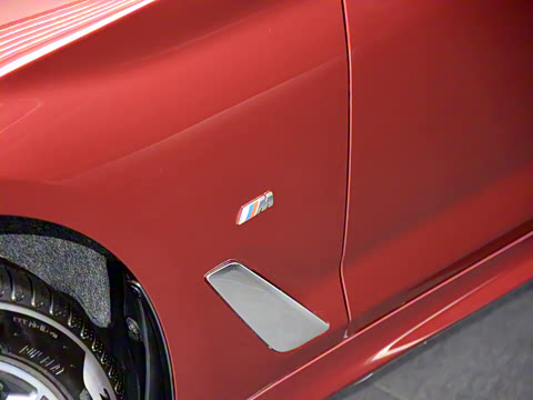 2021�� �Ŀ� 525Li M�˶���װ