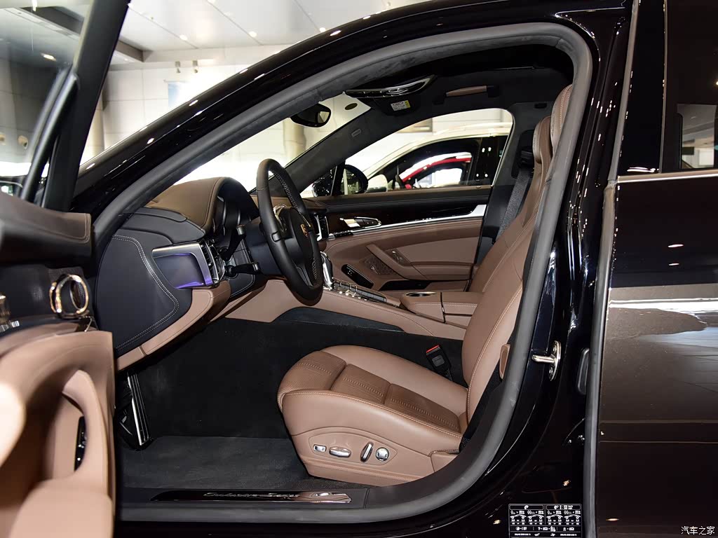 保时捷 panamera 2015款 panamera exclusive series 4.8t