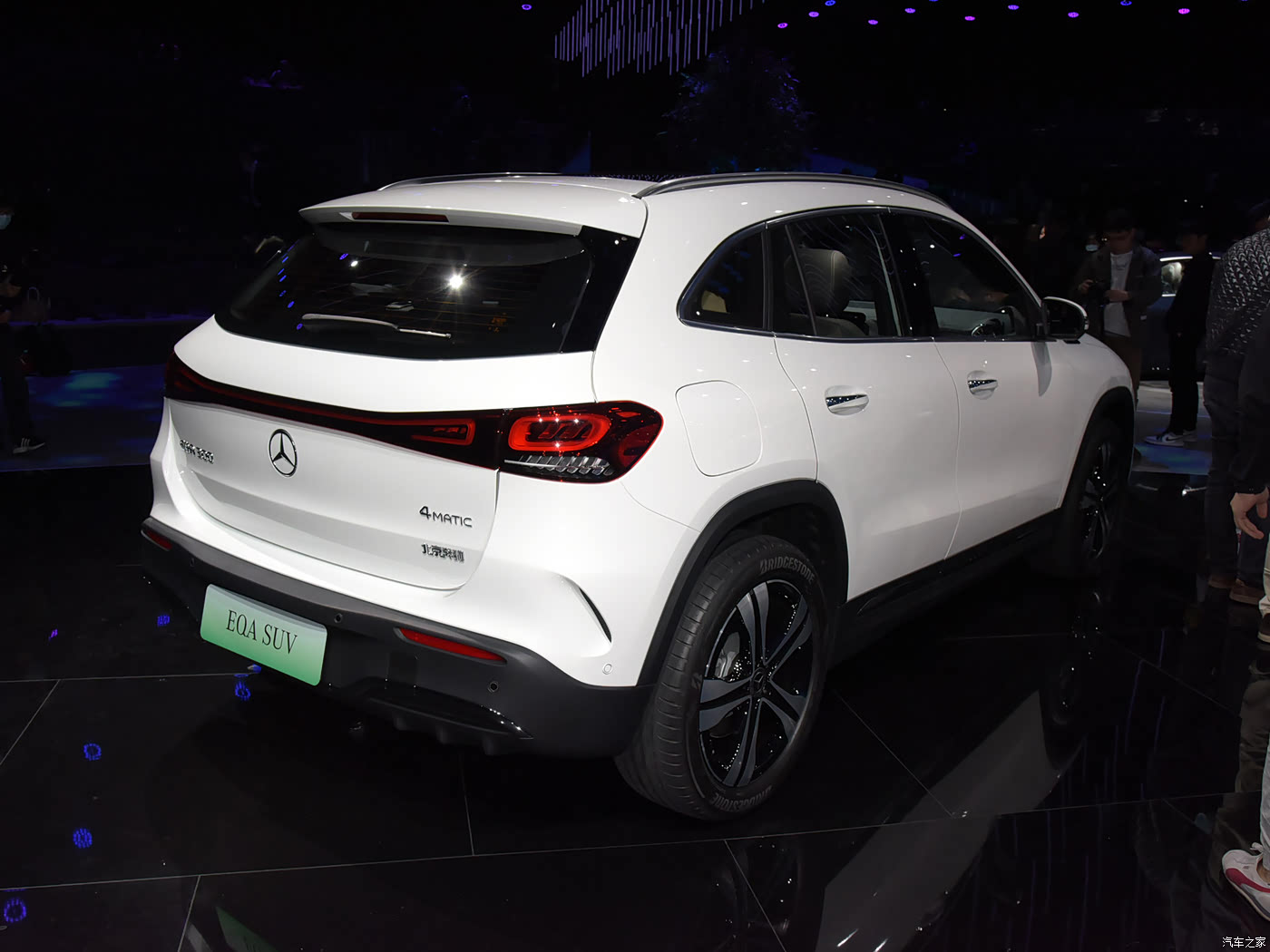 汽车之家>汽车图片>奔驰>奔驰eqa>2022款eqa3004matic首发特别版>
