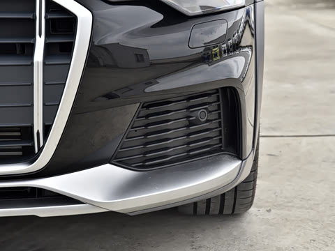 2022�� allroad quattro ̽���� 55 TFSI ����ԽҰ��