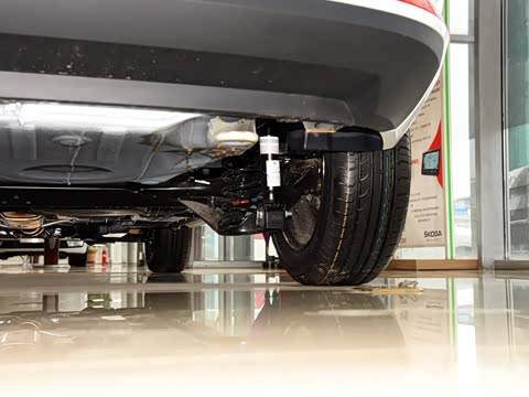 2016�� �Ŀ� 1.6L �Զ�ǰ�а�