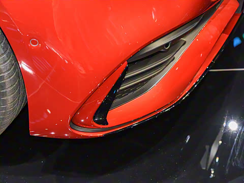 2022�� C 260 L �ҹ�˶���