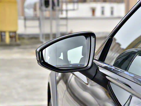 2022�� allroad quattro ̽���� 55 TFSI ����ԽҰ��