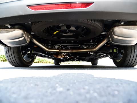 2018�� 320T �콢��