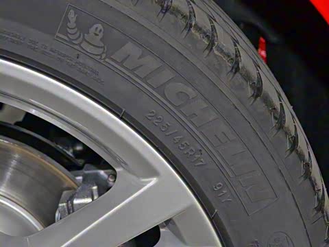 2017�� Cabriolet 40 TFSI