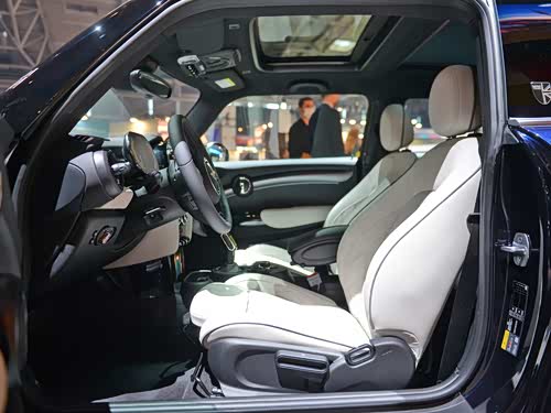 102张实拍图内饰:车型视频更多视频 >实拍 mini cooper se36256条同车