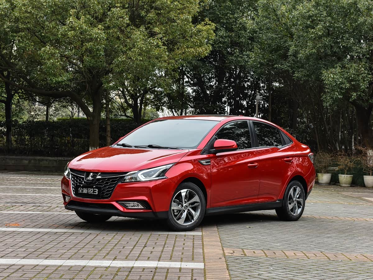 Luxgen 3