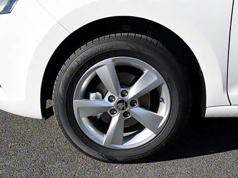 2018�� 1.6L �Զ����ʰ�