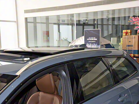 2022�� Cross Country B5 AWD �����