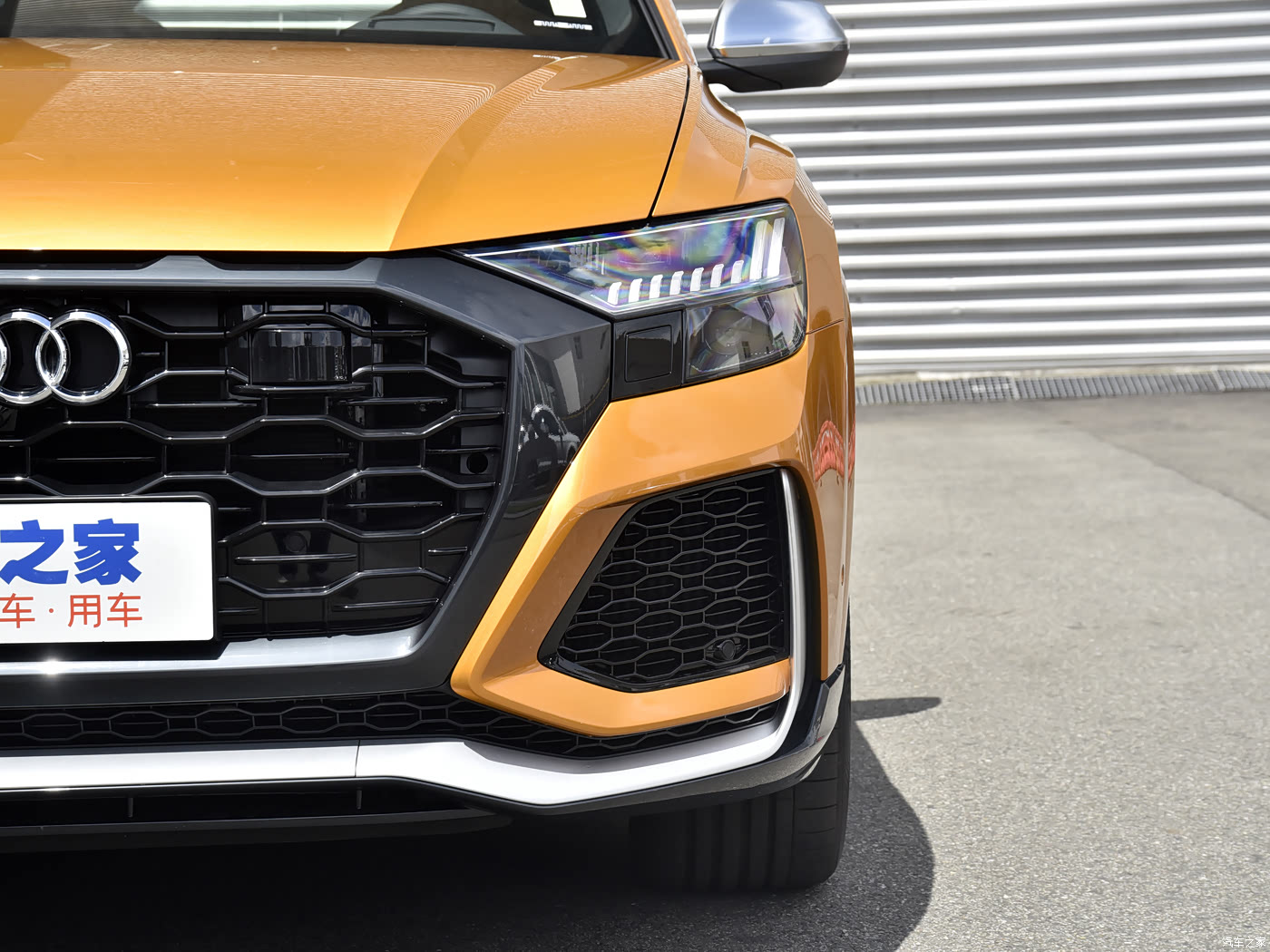 汽车之家>汽车图片>奥迪>奥迪rsq8>2021款rsq84.