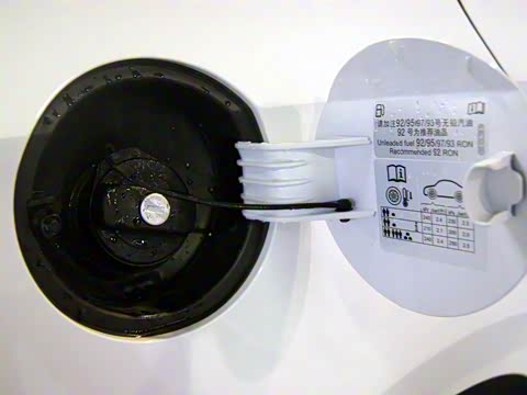 2016�� 1.6L �ֶ����а�