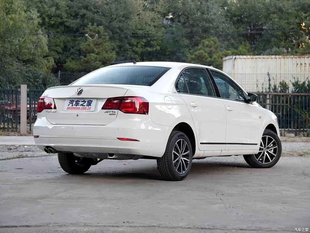 一汽-大众 捷达 2015款 质惠版 1.4tsi 自动运动型