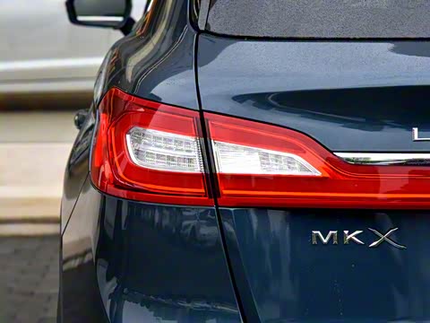 2015�� 2.7T ������ҫ��