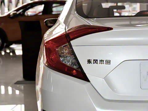 2016�� 180TURBO CVT���ʰ�