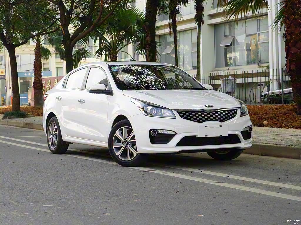 2017款 三厢 1.6l at premium