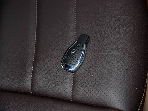 2016�� GLC 260 4MATIC ������