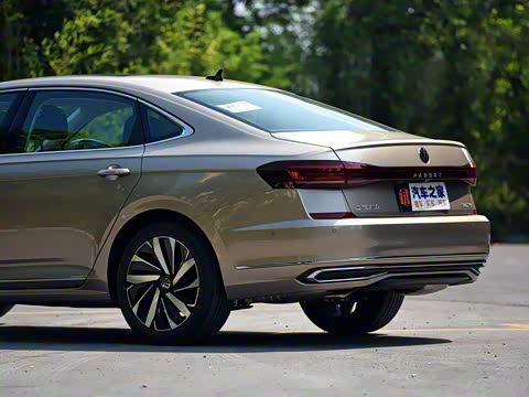 2022�� 380TSI ������